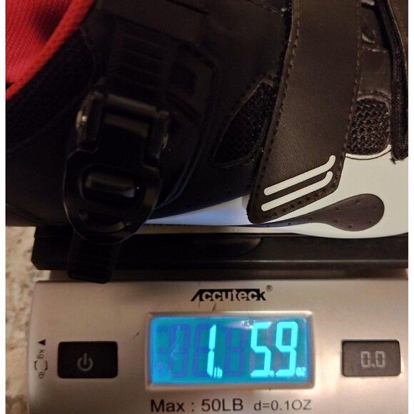 Peloton Cycling Shoes EU 42 Look Delta 3-Bolt Black Red Ratchet Straps - Picture 11 of 12